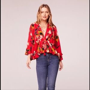 NWT THE HIGH PRIESTESS RED FLORAL BATWING TOP
